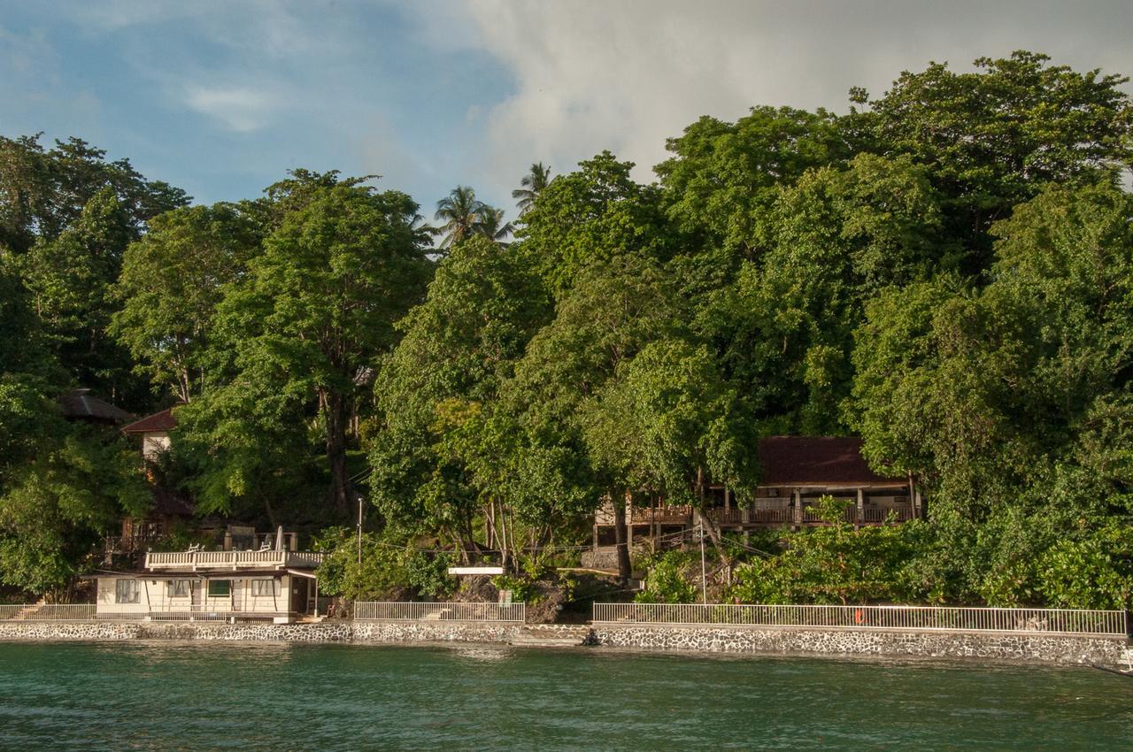 Froggies Divers Bunaken Exterior photo