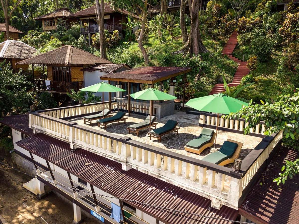Froggies Divers Bunaken Exterior photo